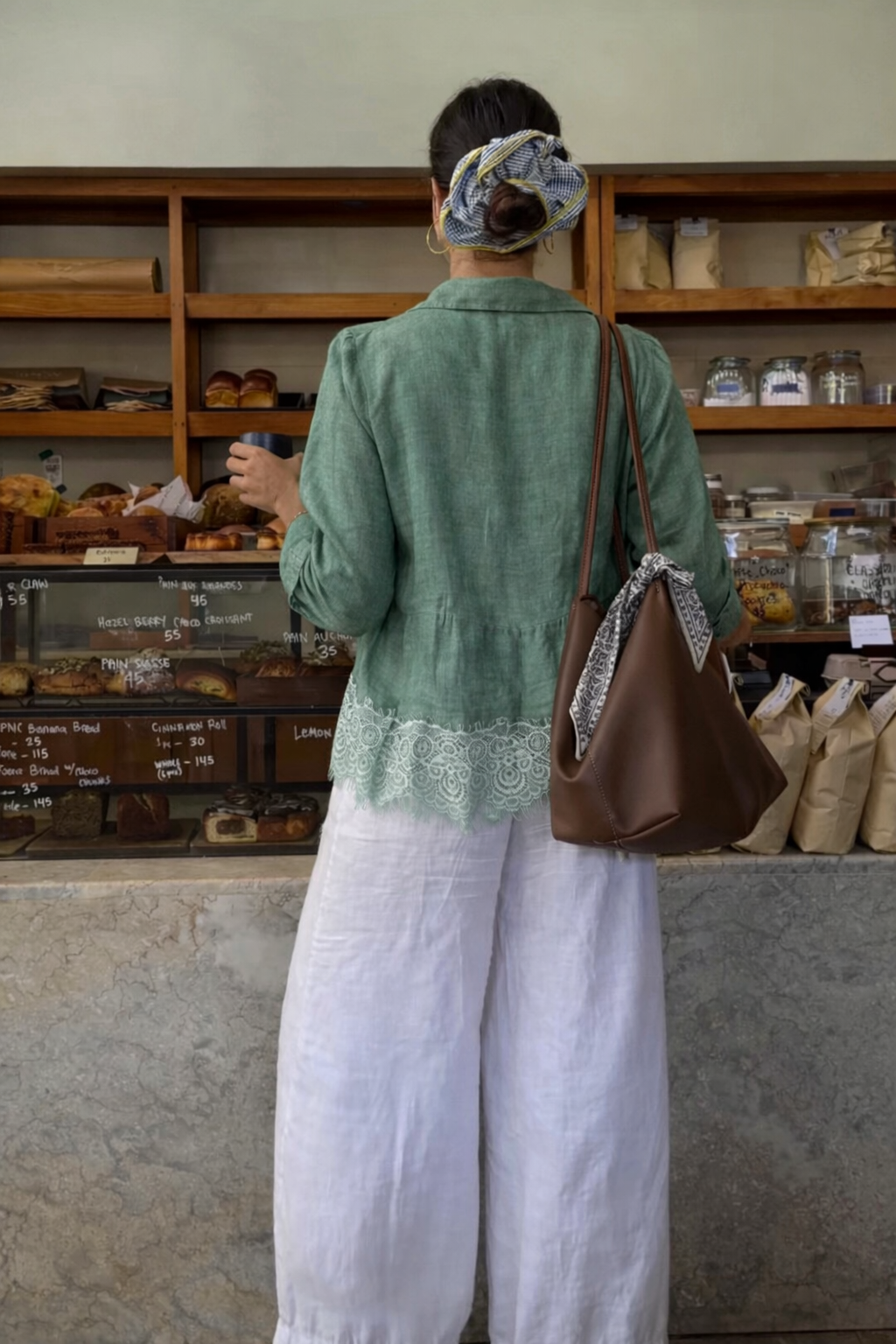 The feminine linen lace shirt