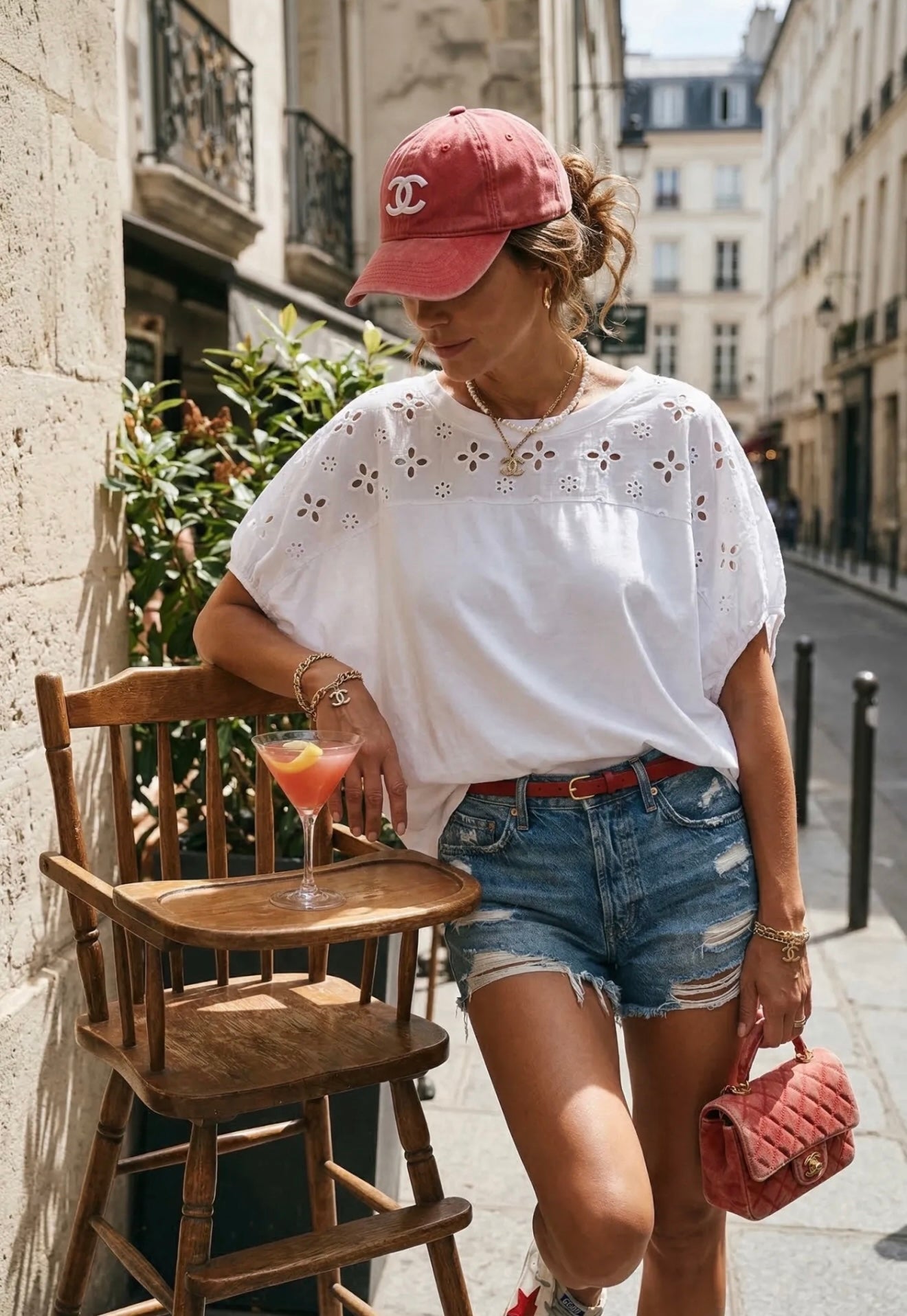 Embroidery T-shirt