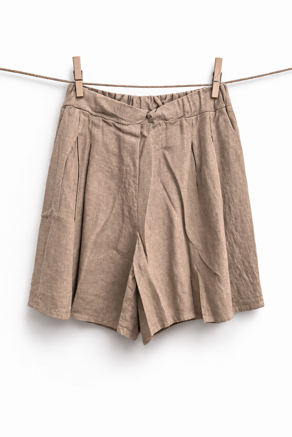 Women’s Linen Shorts