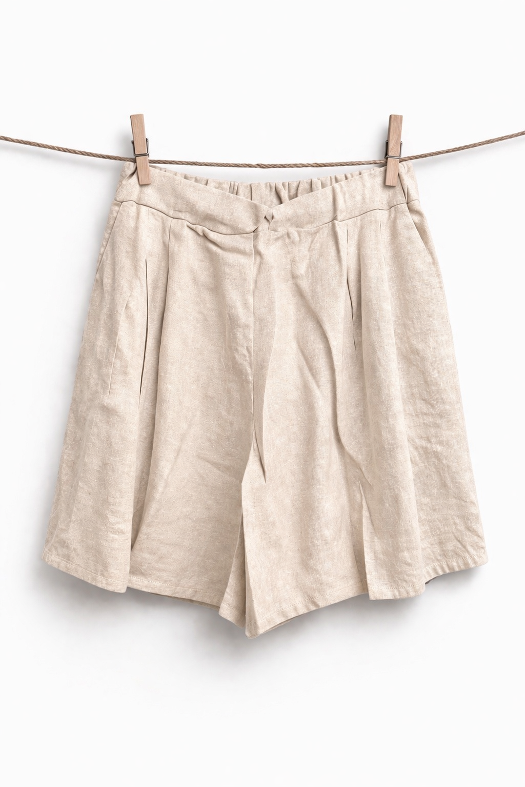 Women’s Linen Shorts