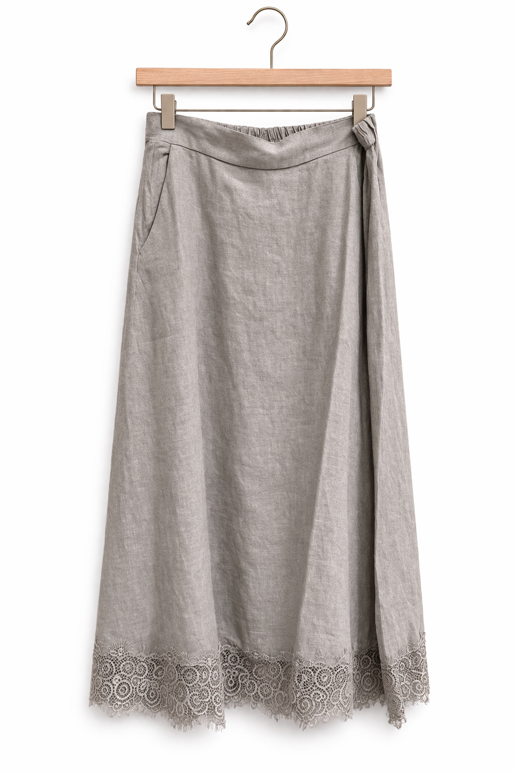 The linen skirt you don't overthink